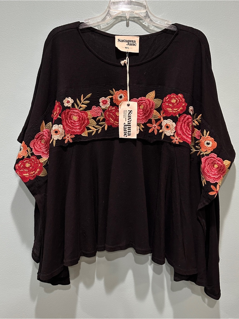 NWT Savanna Jane Black Embroidered Floral Peasant Top - Black